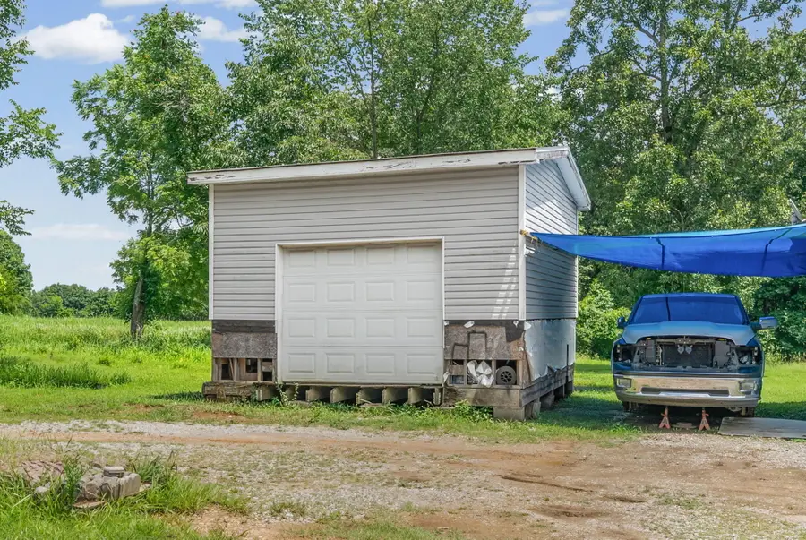 7756 Johnson Mill Road, Hopkinsville, KY 42240 - #3