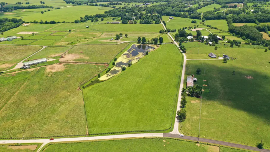 1 Glenn Road, Paris, KY 40361 - #3
