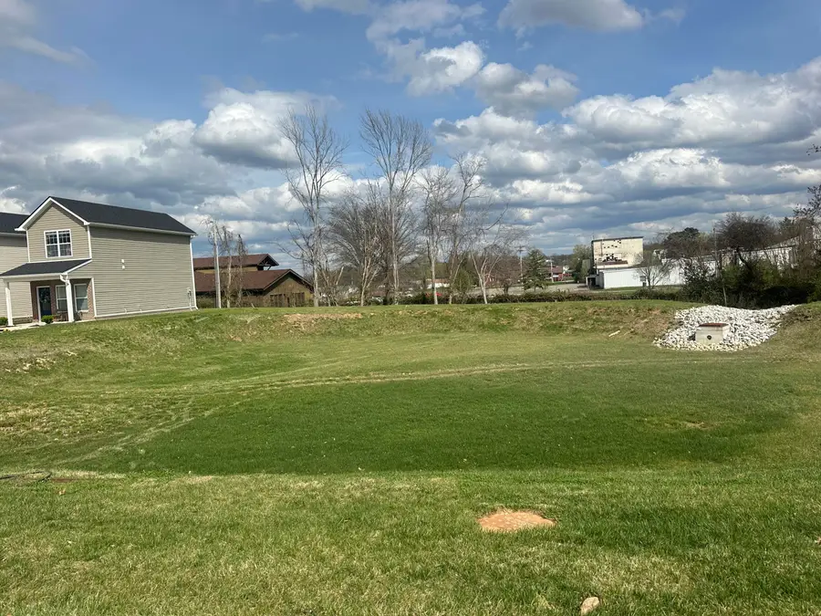 113 Harvest Park Trail, Berea, KY 40403 - #2