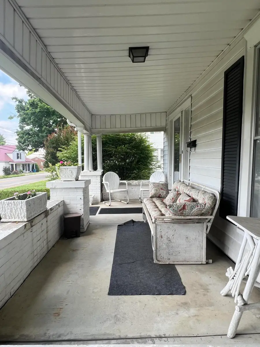 809 Lancaster Street, Stanford, KY 40484 - #3