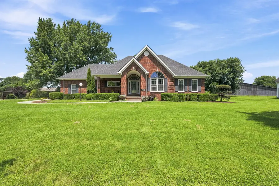 7370 Cartersville Road, Berea, KY 40403 - #2