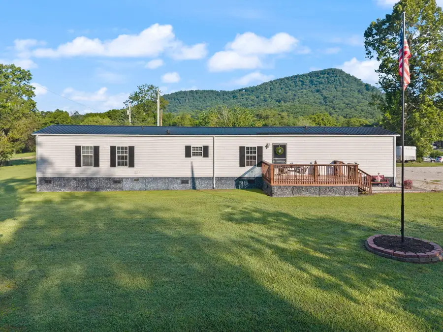 45 Oak Valley Road, Irvine, KY 40336 - #2