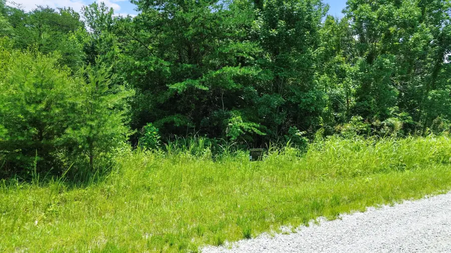 112 Kelly Circle, Nancy, KY 42544 - #2