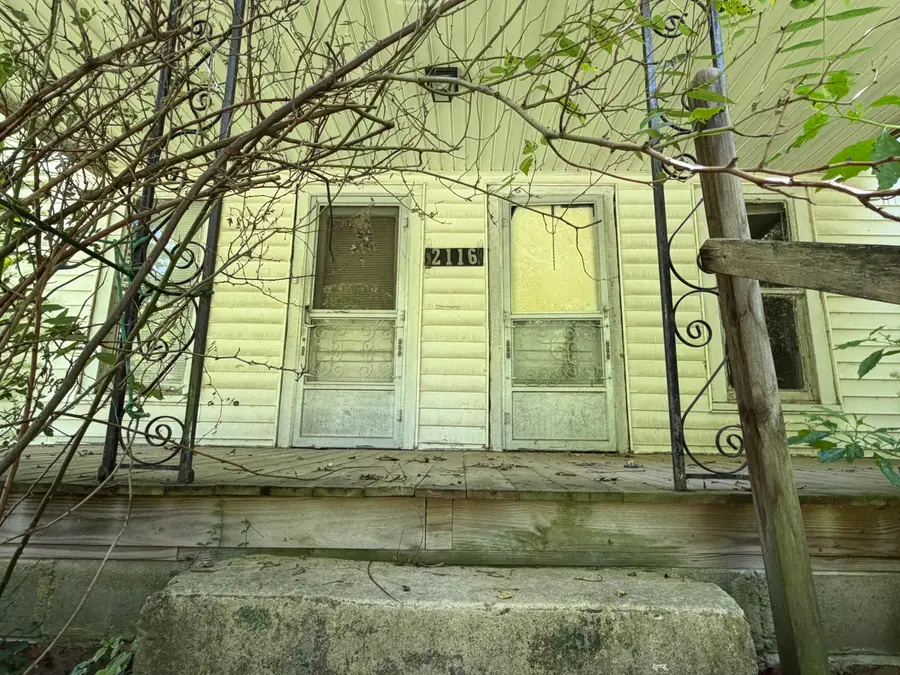 2116 Center Street, Paducah, KY 42001 - #2