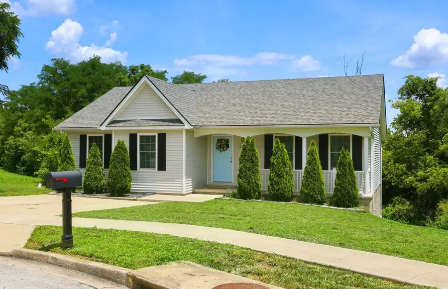 373 Village Drive, Berea, KY 40403 - #2