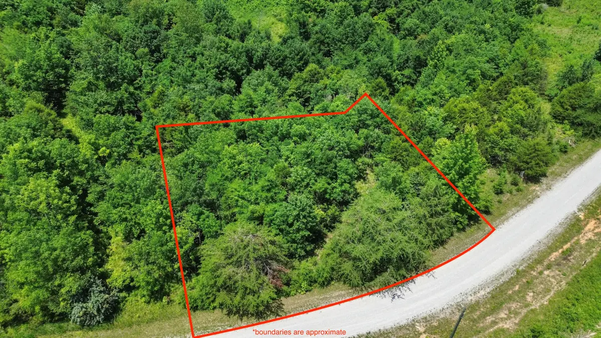 122 Kelly Circle, Nancy, KY 42544 - #1