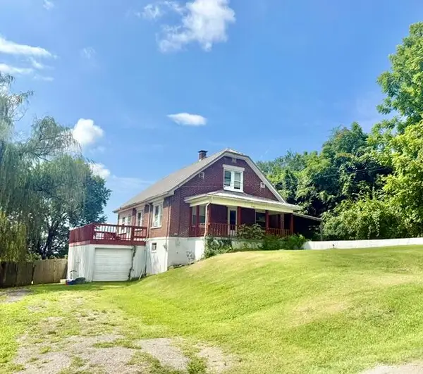 102 Harvey Avenue, Somerset, KY 42501