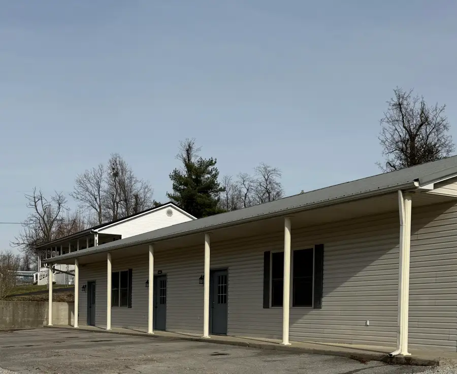 14674 Us-421 N Highway, McKee, KY 40447 - #3