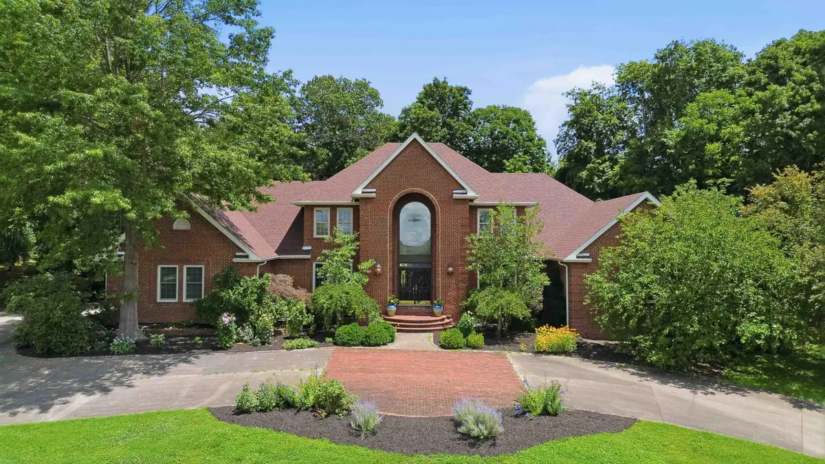 425 Woodside Drive, Somerset, KY 42503 - #1