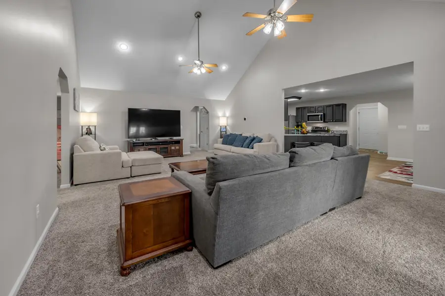 1000 Walnut Grove Circle, Richmond, KY 40475 - #3