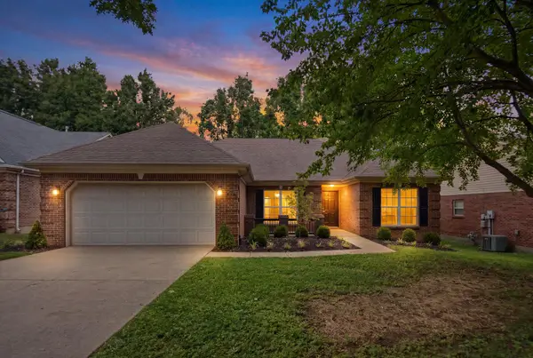 1737 Headley Green, Lexington, KY 40504