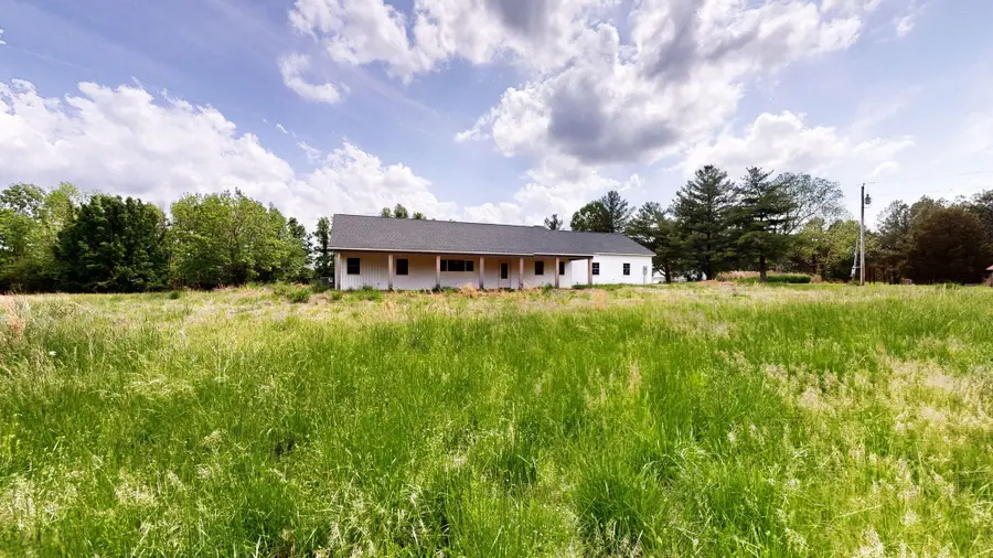 226 226 Douglas Rd Road, Murray, KY 42071 - #2