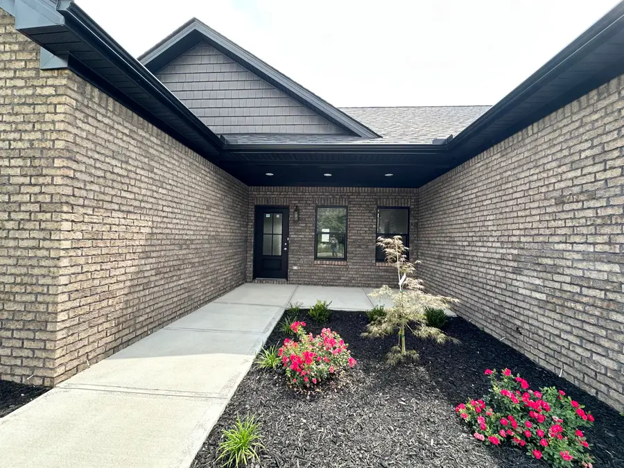 514 Chickasaw Drive, Richmond, KY 40475 - #3