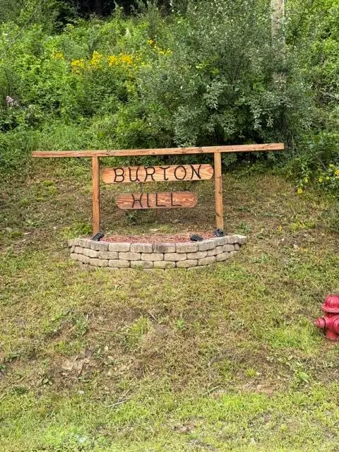 275 Burton Road, Letcher, KY 41832