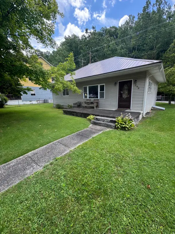 358 E Main Street, Lynch, KY 40855