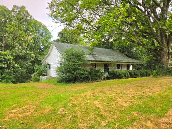 642 Oakley Road, Benton, KY 42025