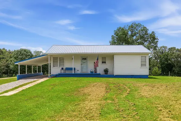 3801 N Wadesboro Road, Benton, KY 42025