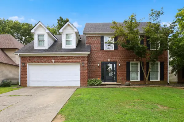 805 Willow Oak Circle, Lexington, KY 40514