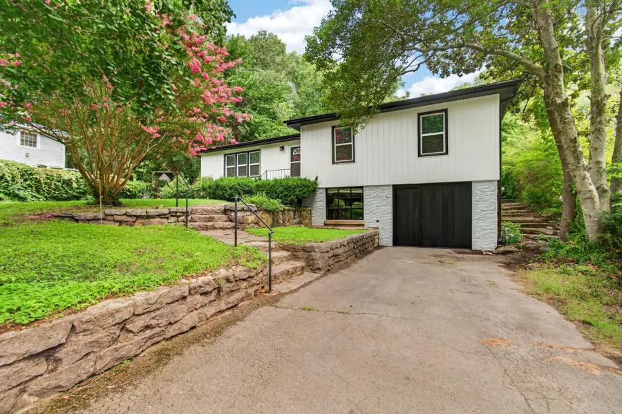 703 East Drive, Danville, KY 40422 - #3