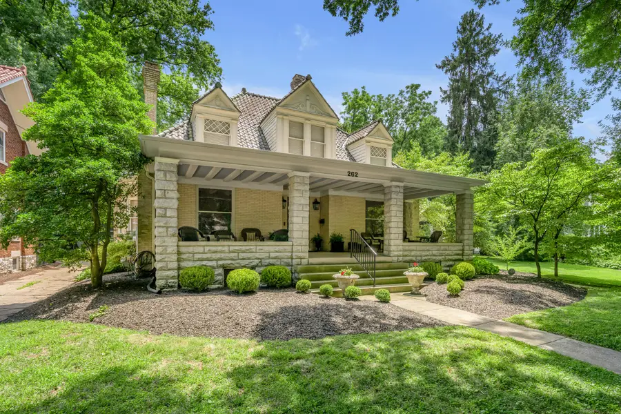 262 S Ashland Avenue, Lexington, KY 40502 - #2