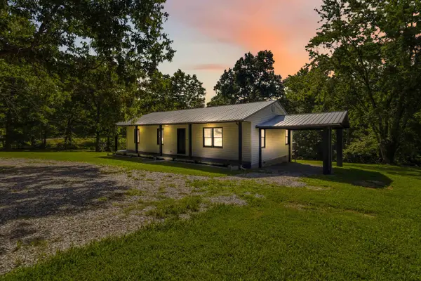 824 Paris Karr Road, Keavy, KY 40737