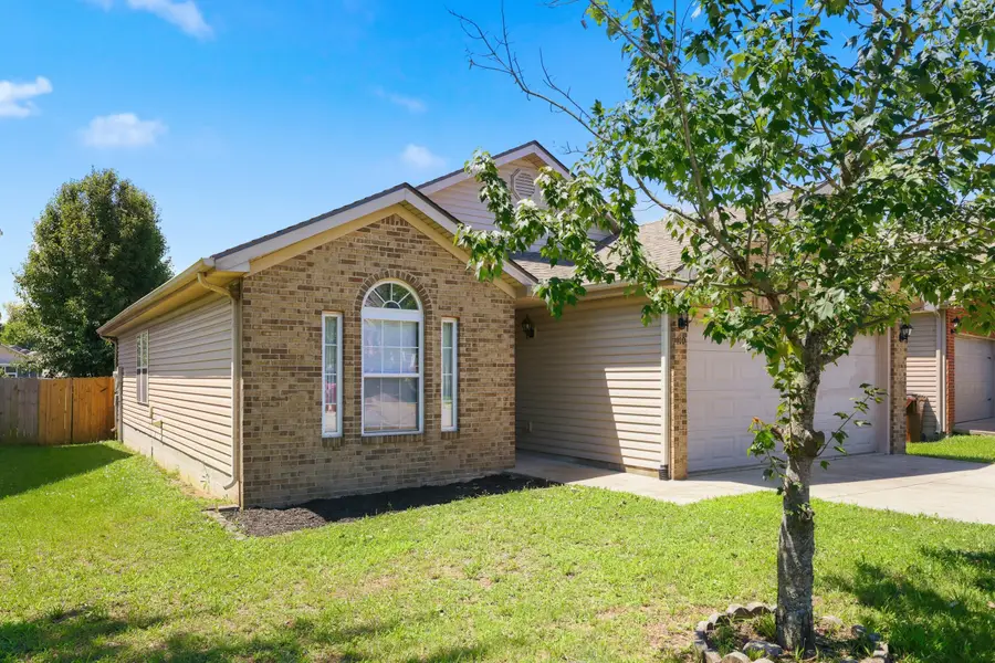 110 Baybrook Circle, Nicholasville, KY 40356 - #2