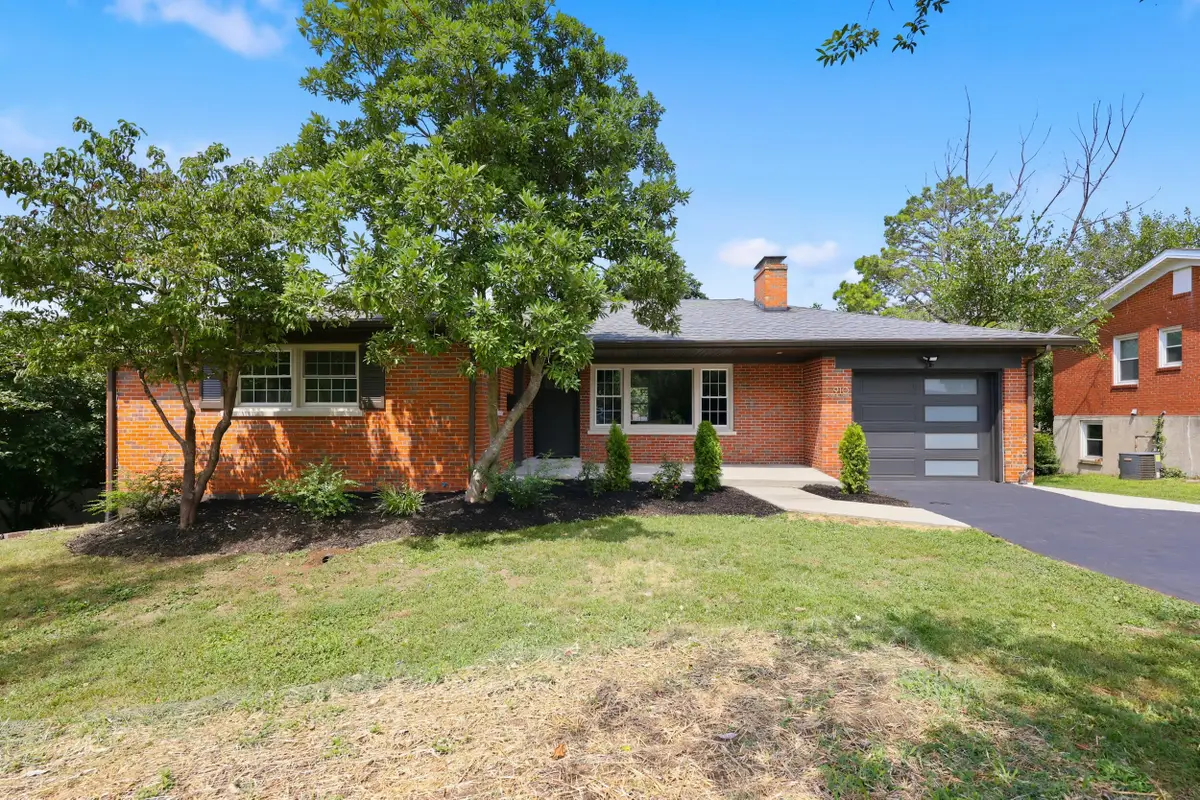 910 Crosshill Drive, Frankfort, KY 40601 - #1