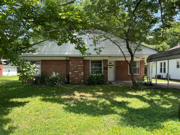 211 S 15th Street, Murray, KY 42071