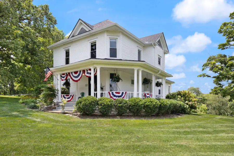 221 Somerset Street, Stanford, KY 40484 - #2