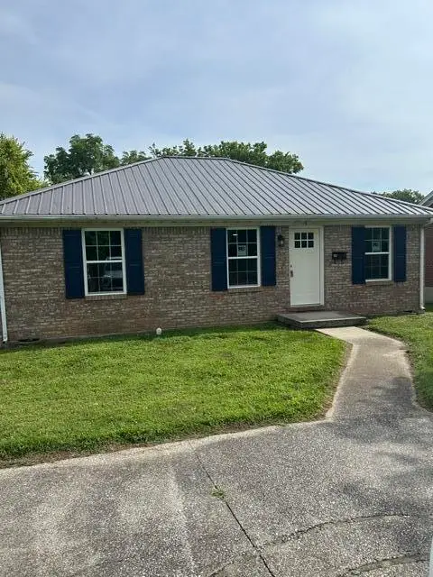 909 E Irvine Street, Richmond, KY 40475 - #3