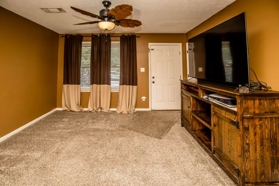 507 Foxwood Drive, Nicholasville, KY 40356 - #3