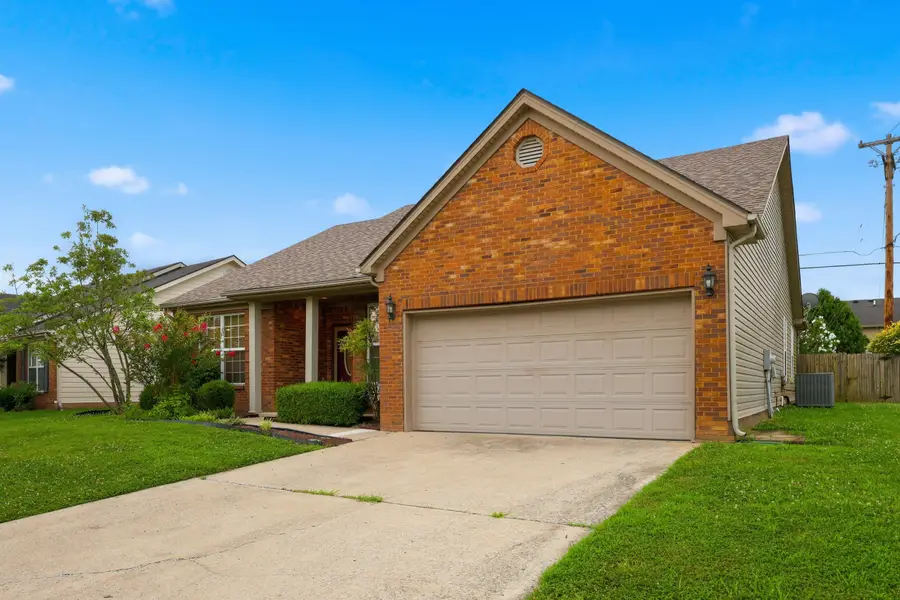 560 Southpoint Drive, Lexington, KY 40515 - #2
