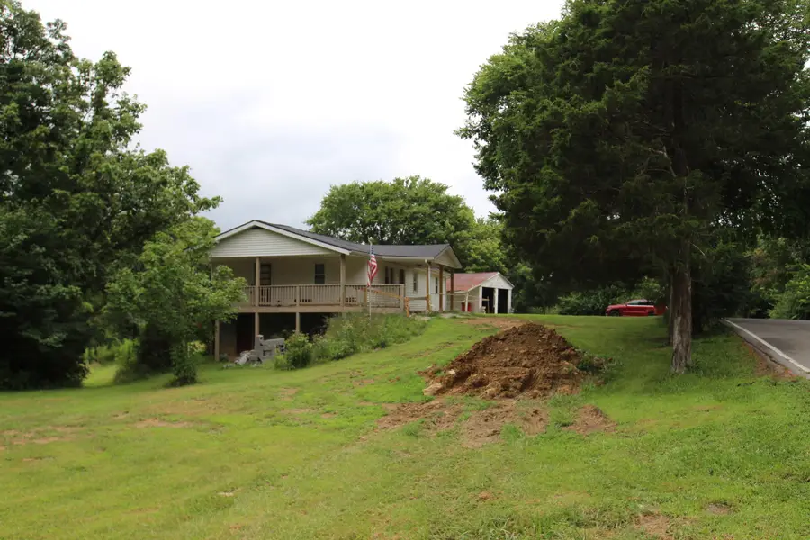 295 Saint Johns Road, Frankfort, KY 40601 - #2