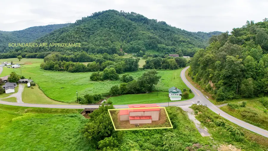 2085 Ky 718, Walker, KY 40997 - #3