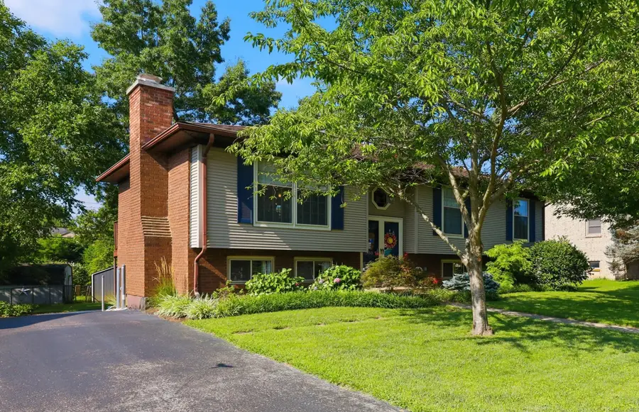 560 Cromwell Way, Lexington, KY 40503 - #2