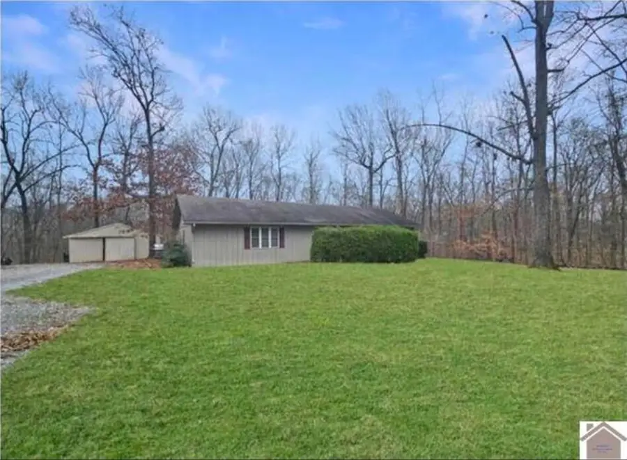823 Sunset Drive, Benton, KY 42025 - #2