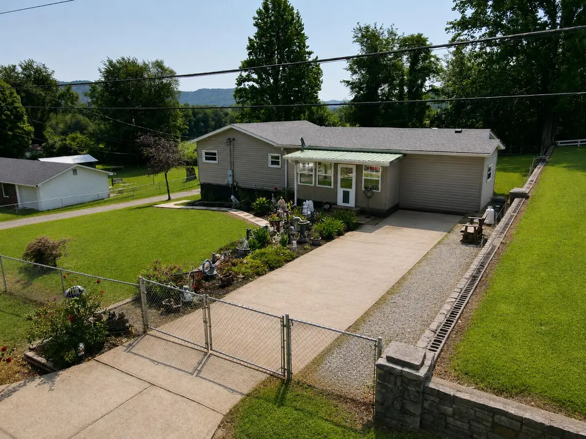 25 Wilson Court, Monticello, KY 42633 - #1