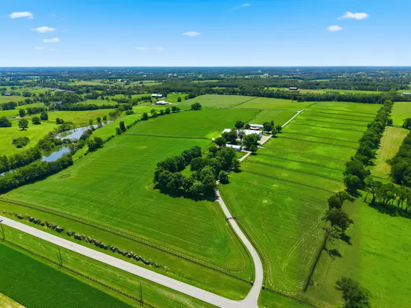 3945 W Leestown Road, Midway, KY 40347