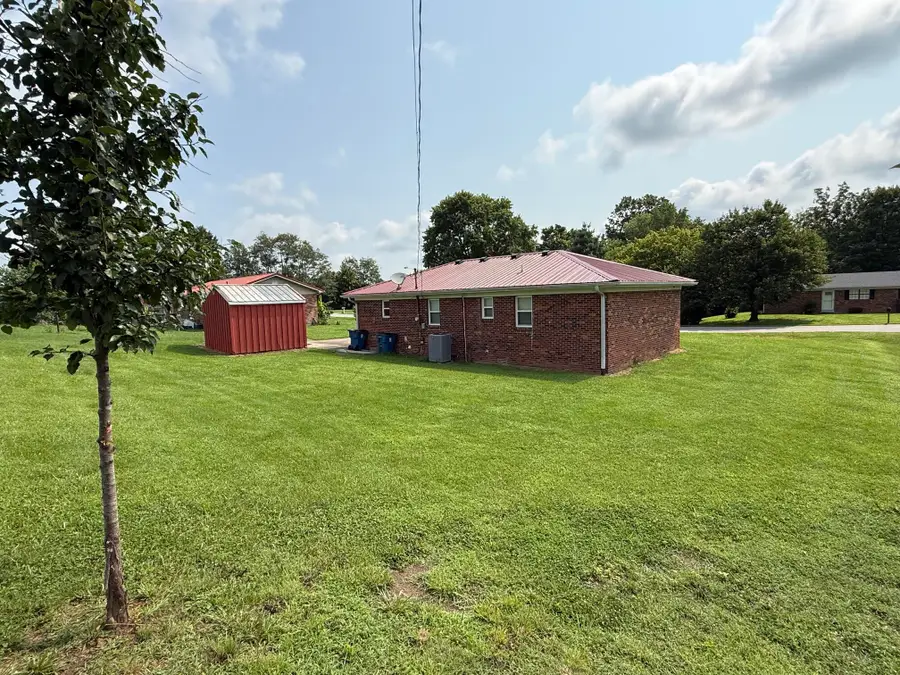 192 River Drive, Stanford, KY 40484 - #2
