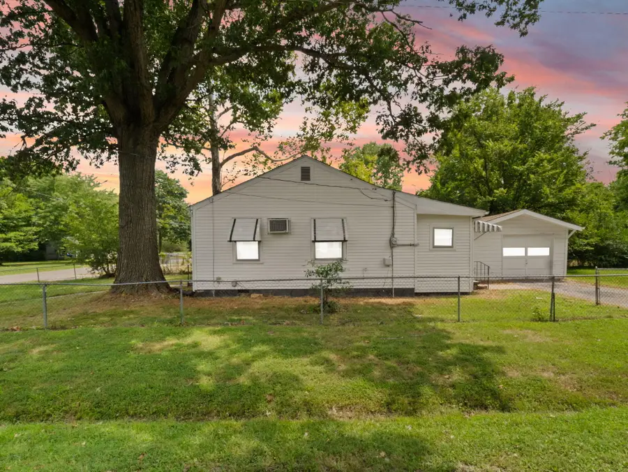 1200 Markham Avenue, Paducah, KY 42003 - #2