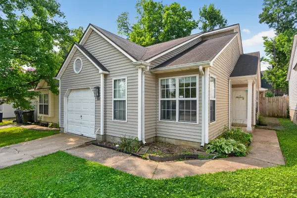 304 Bradford Colony Drive, Lexington, KY 40515