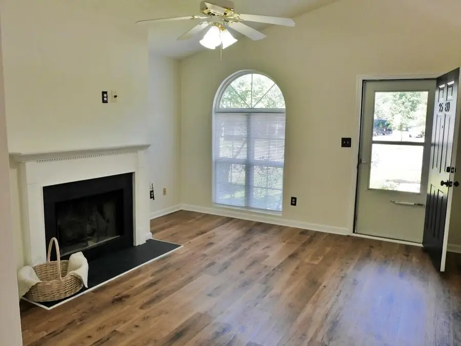 2580 Woodhill Drive, Lexington, KY 40509 - #3