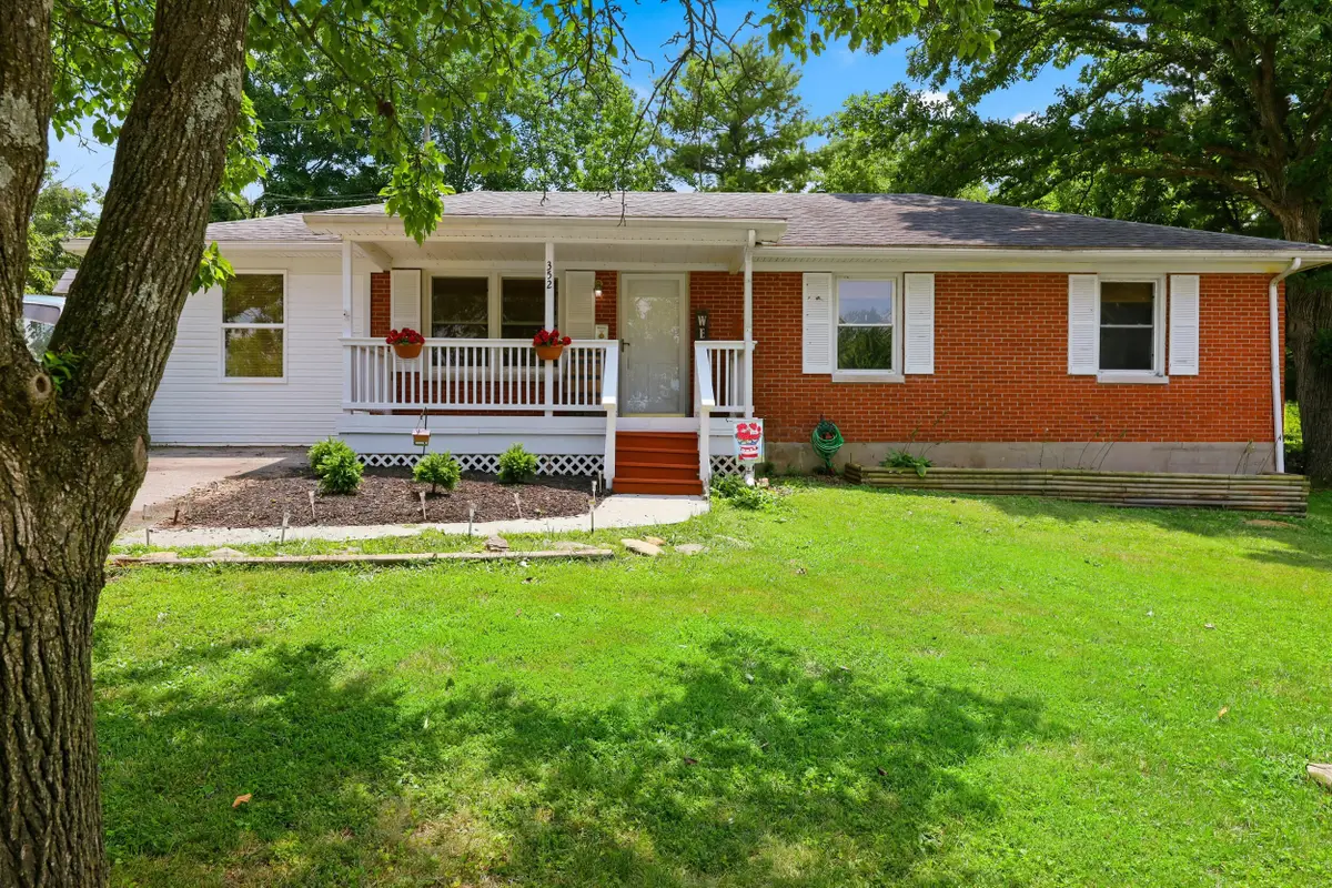 352 Ridgewood Drive, Versailles, KY 40383 - #1