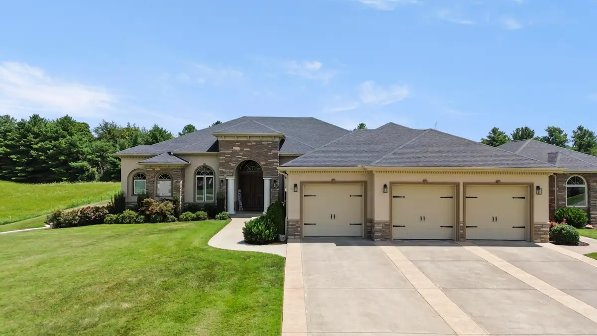 247 Taylor Circle, Bronston, KY 42518 - #1