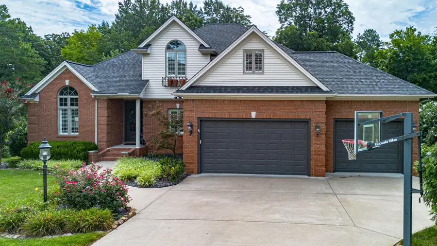 445 Ashcreek Road, Paducah, KY 42001 - #2