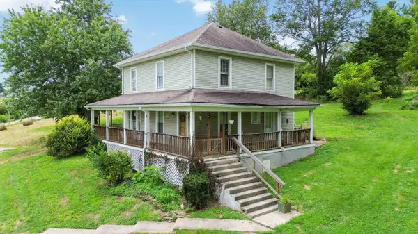 845 Copperhead Road, Paint Lick, KY 40461