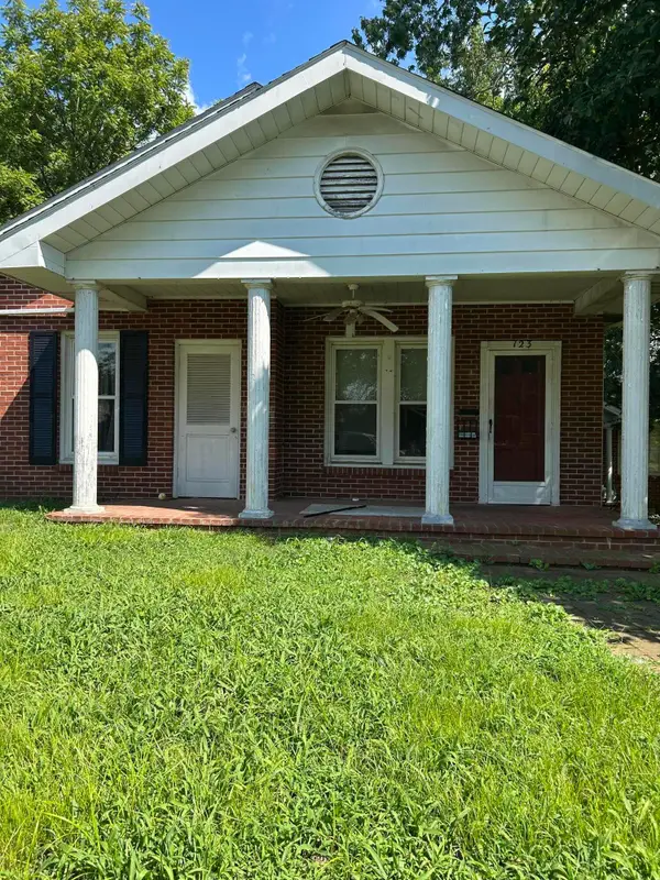 123 S Highland Avenue, Princeton, KY 42445