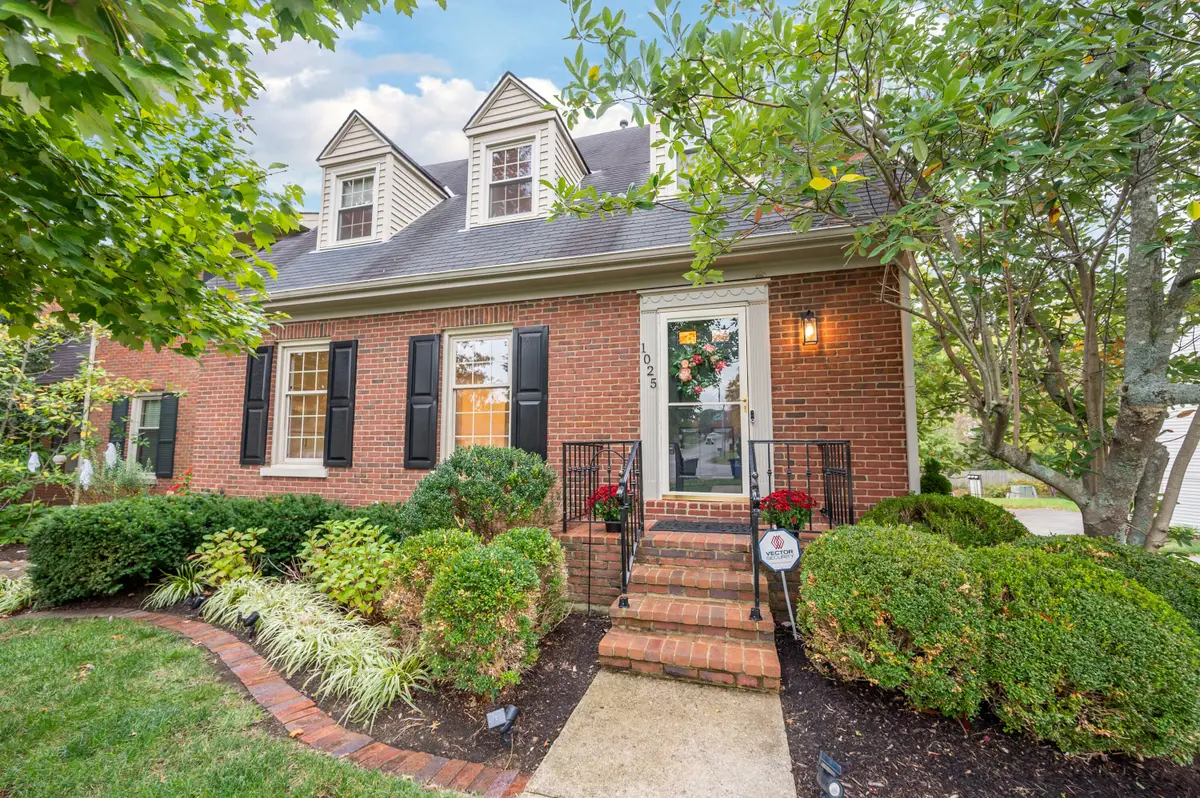 1025 Chinoe Road, Lexington, KY 40502 - #1