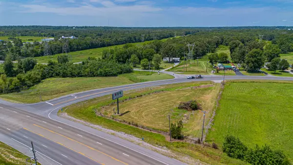 2710 Husband Road, Paducah, KY 42003