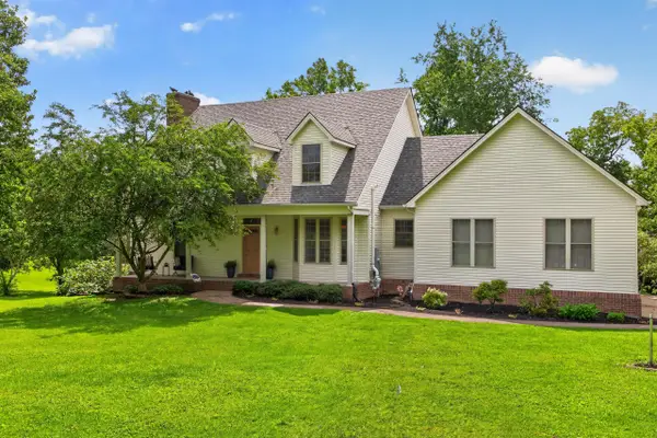 405 Lone Oak Road, Wilmore, KY 40390